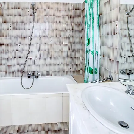 Les Hortensias By Interhome * Cannes