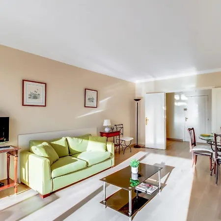 Les Hortensias By Interhome